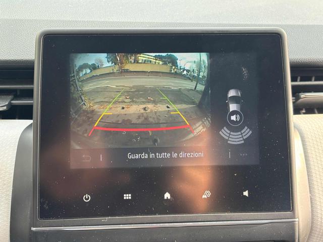 RENAULT Clio usata, con Controllo automatico clima