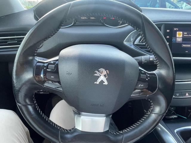 PEUGEOT 308 usata, con Park Distance Control