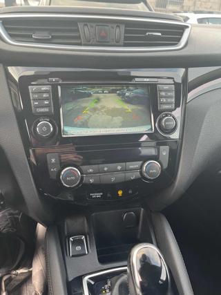 NISSAN Qashqai usata, con Boardcomputer