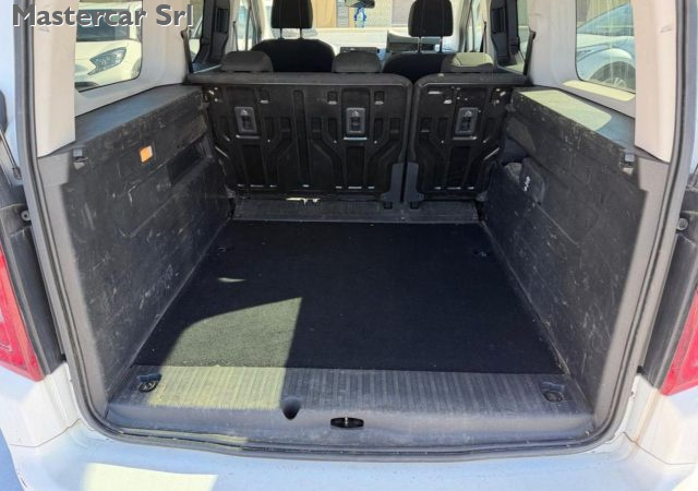 TOYOTA Proace City usata 13