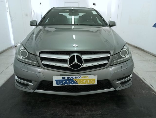 MERCEDES-BENZ C 220 usata, con Sedile posteriore sdoppiato