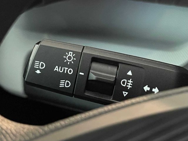 CITROEN C3 usata, con Riconoscimento dei segnali stradali