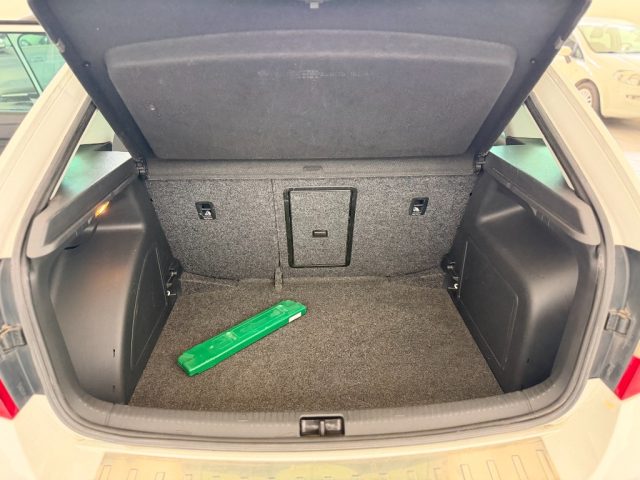 SKODA Rapid usata, con Controllo automatico clima