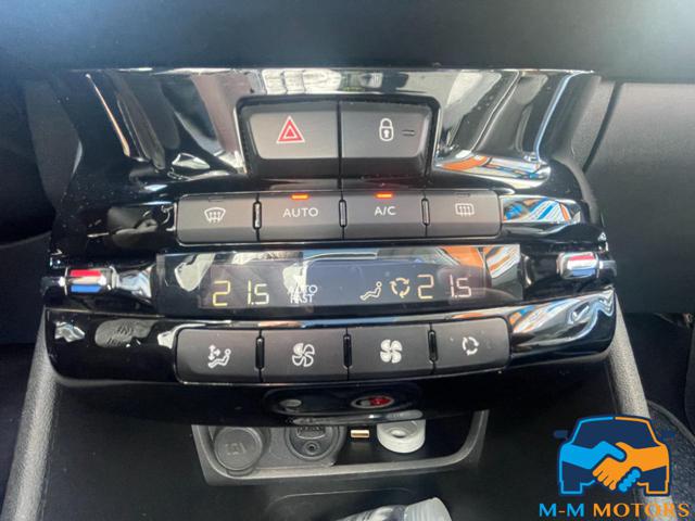 PEUGEOT 2008 usata, con Volante in pelle