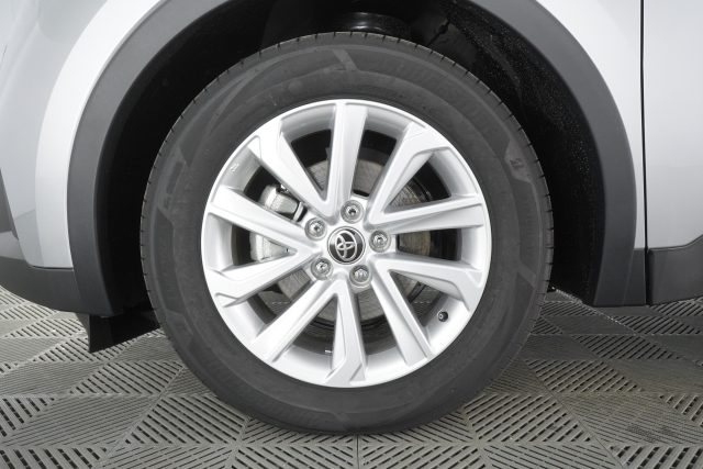 TOYOTA C-HR usata 14