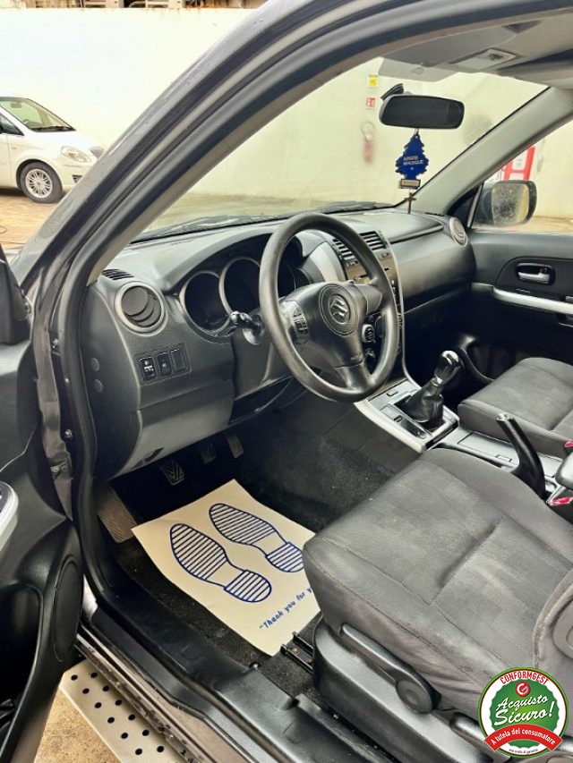 SUZUKI Grand Vitara usata, con Climatizzatore