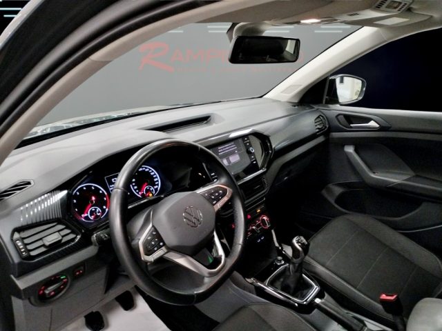 VOLKSWAGEN T-Cross usata 13