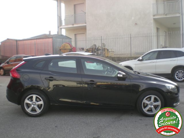 VOLVO V40 usata, con Controllo trazione