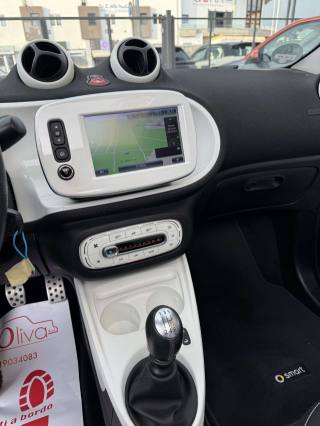 SMART ForFour usata, con Luci diurne