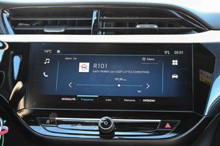 OPEL Corsa usata, con USB