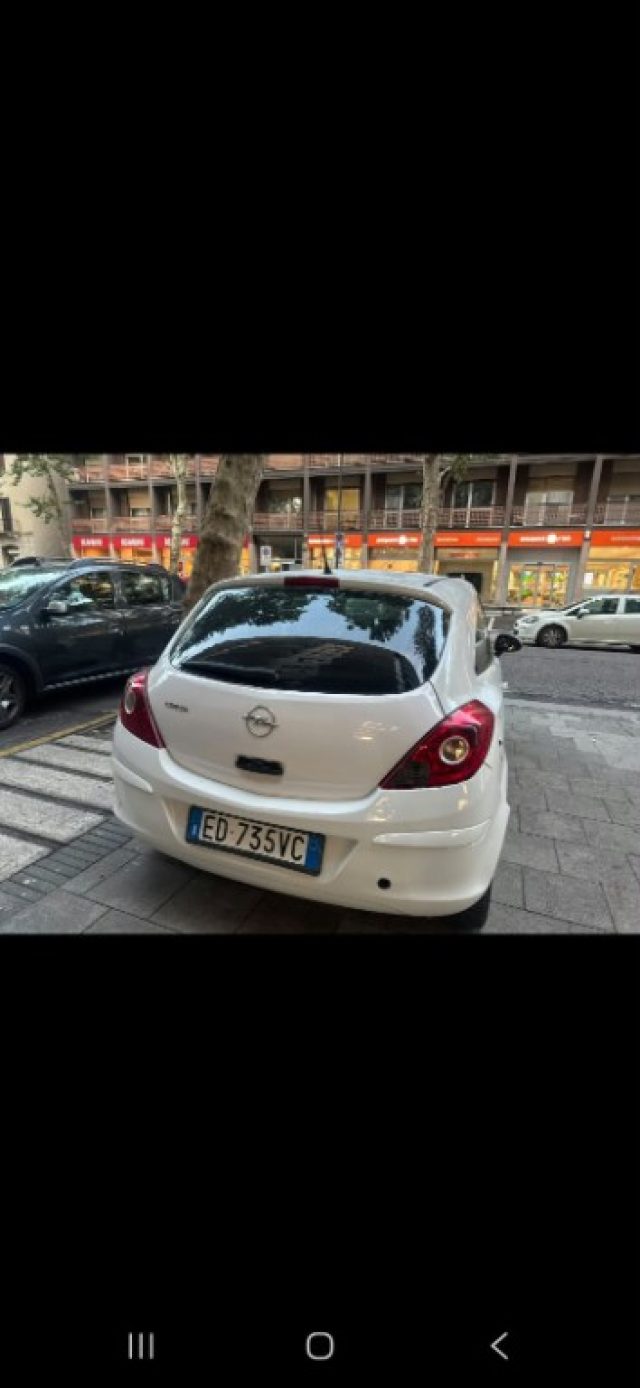 OPEL Corsa usata, con ABS