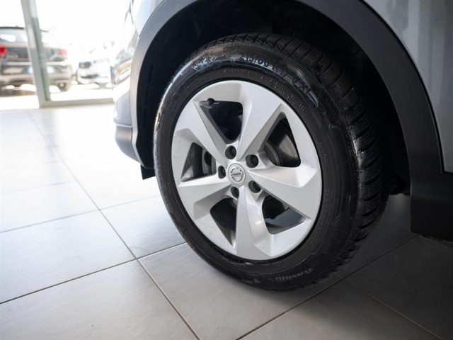 NISSAN Qashqai usata, con Fendinebbia
