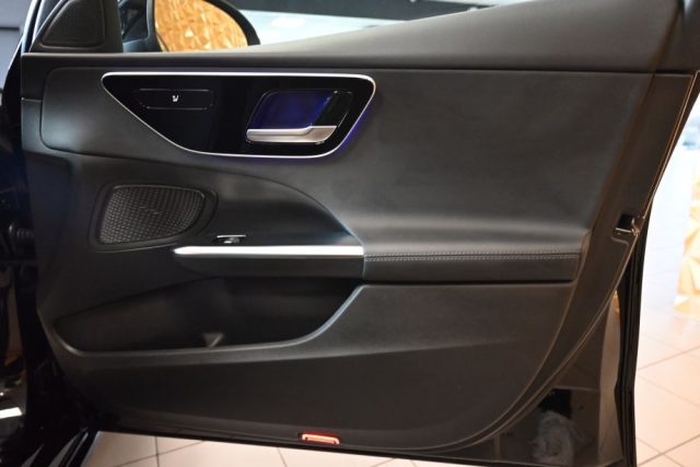 MERCEDES-BENZ C 300 usata 56