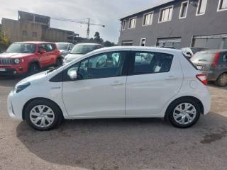 TOYOTA Yaris usata 3