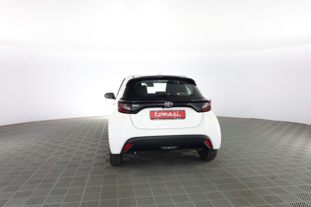 TOYOTA Yaris usata 4