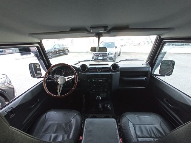 LAND ROVER Defender usata, con Bluetooth