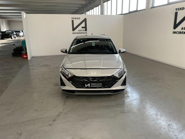 HYUNDAI i20 usata, con Airbag