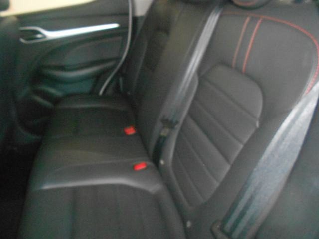 MG ZS usata, con Autoradio