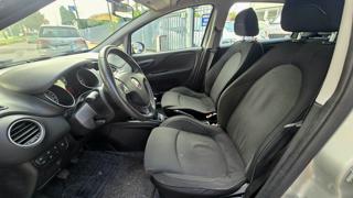 FIAT Punto usata, con Autoradio digitale