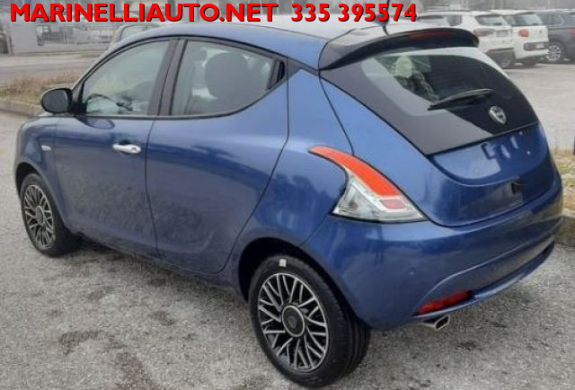 LANCIA Ypsilon usata, con Airbag