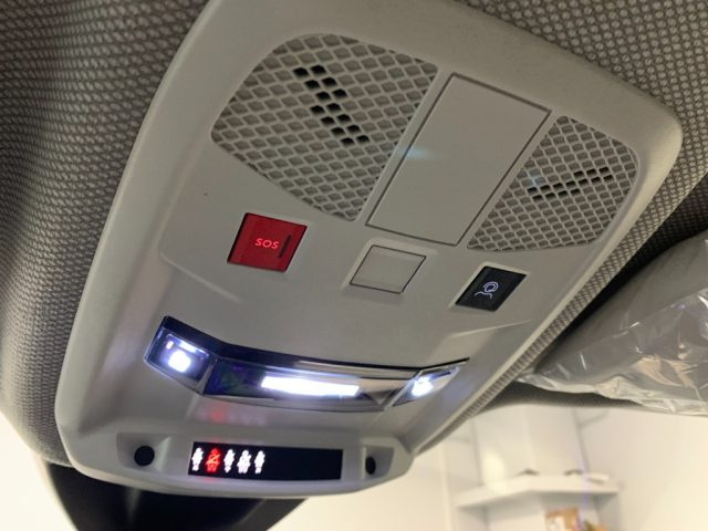 JEEP Avenger usata, con Volante multifunzione