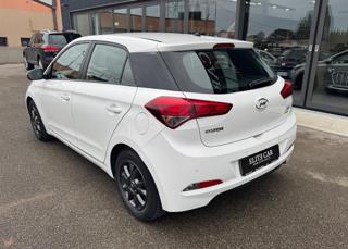 HYUNDAI i20 usata, con Autoradio