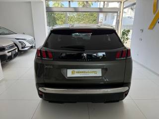 PEUGEOT 3008 usata, con Autoradio