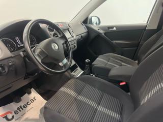 VOLKSWAGEN Tiguan usata, con Boardcomputer
