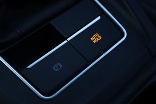 VOLKSWAGEN Golf usata, con Isofix