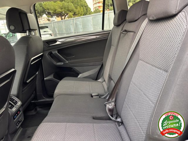 VOLKSWAGEN Tiguan Allspace usata, con Vetri oscurati