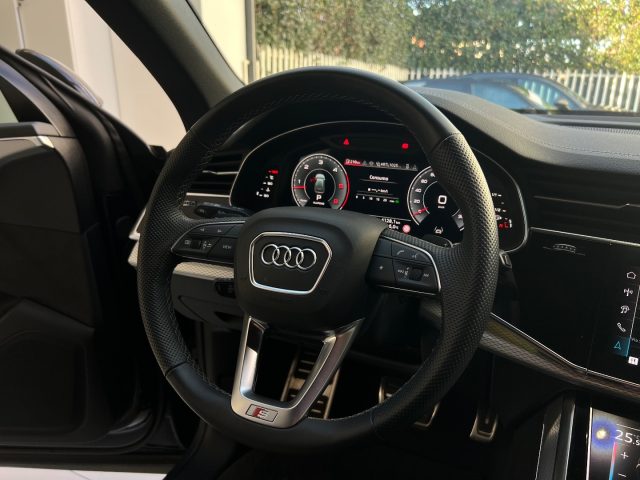 AUDI Q8 usata, con Vivavoce