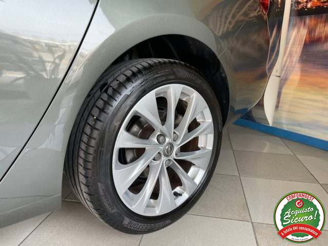 OPEL Astra usata, con Bracciolo