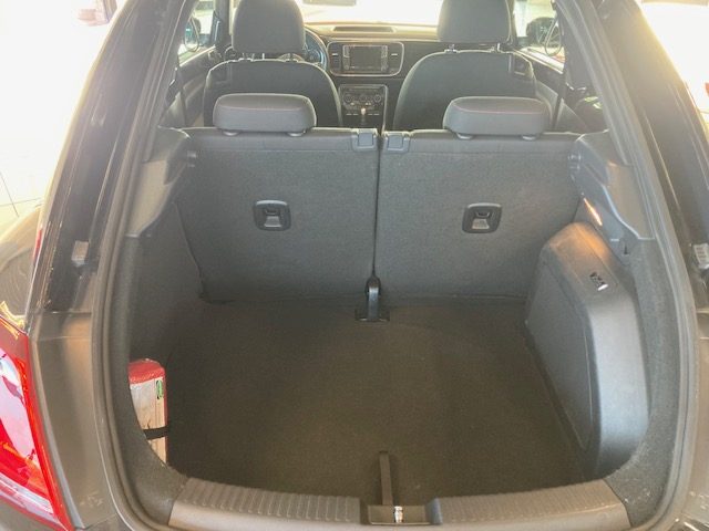 VOLKSWAGEN Maggiolino usata, con Bracciolo