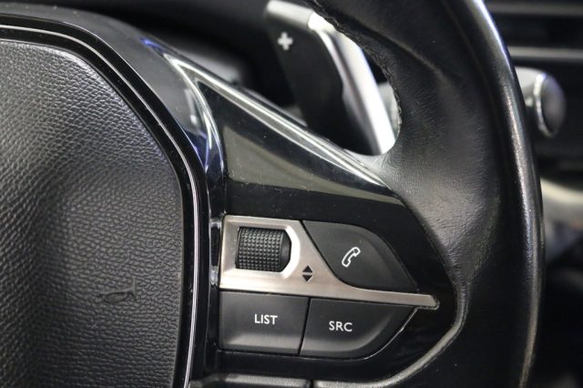 PEUGEOT 5008 usata 27