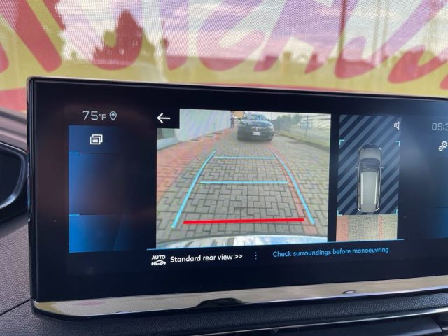 PEUGEOT 5008 usata, con Autoradio