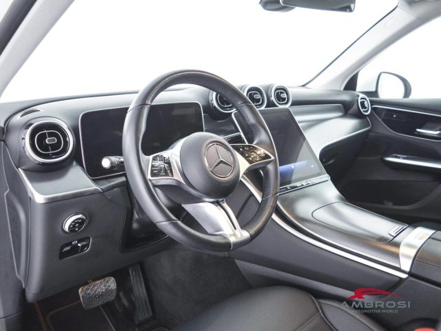 MERCEDES-BENZ GLC 220 usata 7