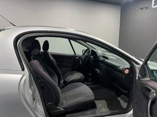 OPEL Tigra usata, con Marmitta catalitica