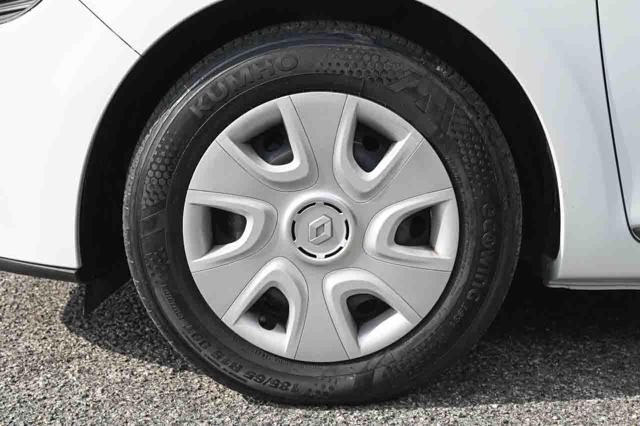 RENAULT Clio usata, con Controllo trazione