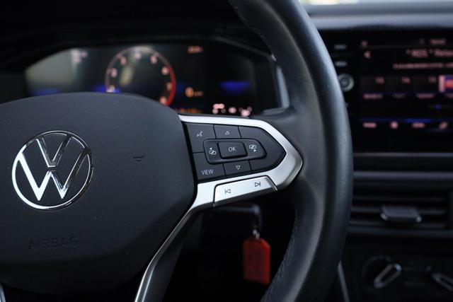 VOLKSWAGEN Taigo usata, con Touch screen