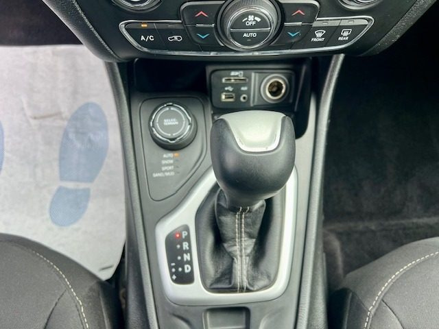 JEEP Cherokee usata, con ESP