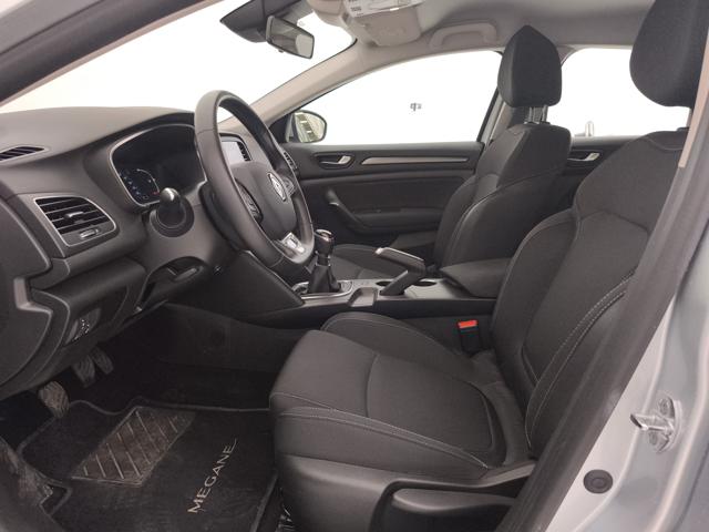RENAULT Megane usata, con Controllo automatico clima