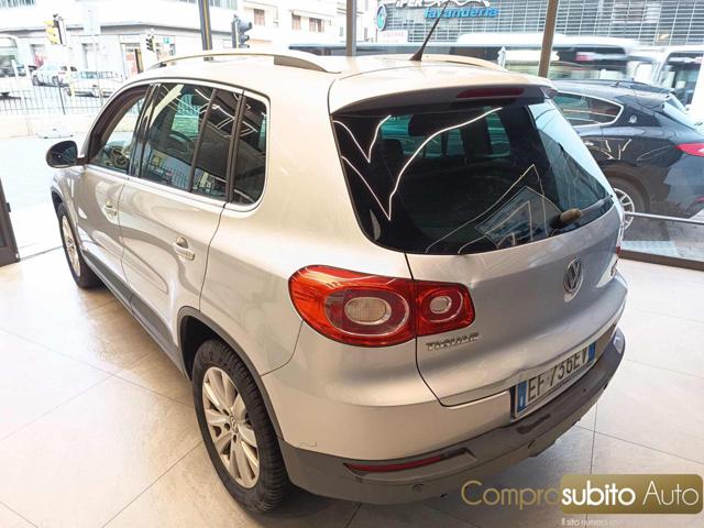 VOLKSWAGEN Tiguan usata, con Autoradio