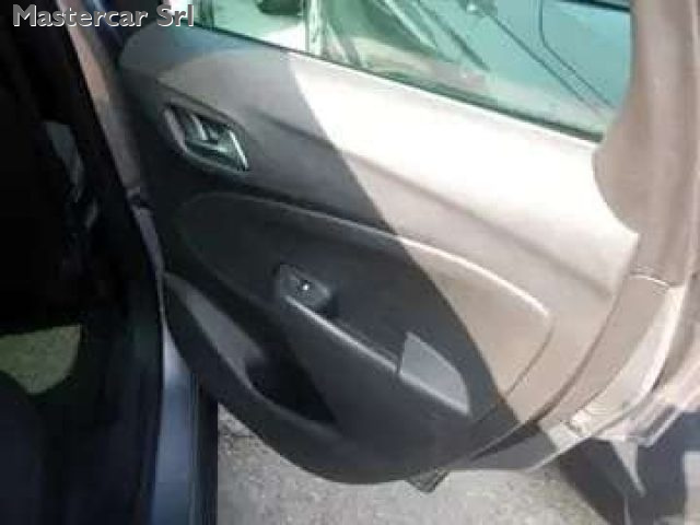 OPEL Crossland usata, con Fendinebbia