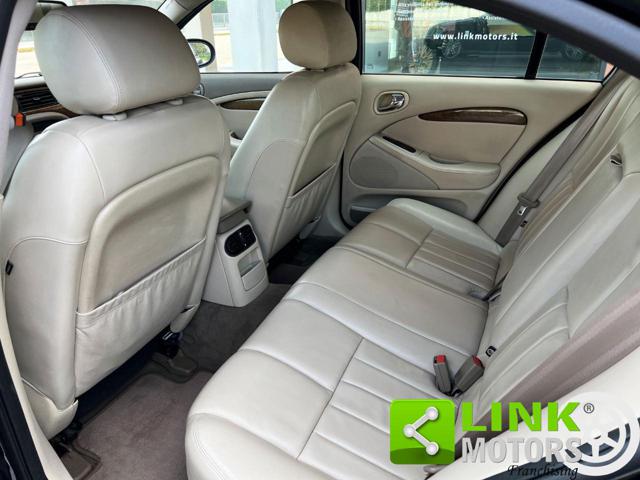 JAGUAR S-Type usata, con Controllo trazione