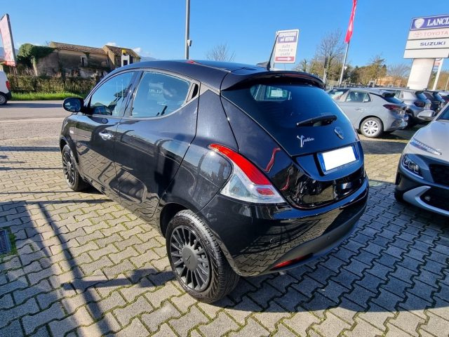 LANCIA Ypsilon usata, con Controllo trazione