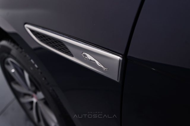 JAGUAR F-Pace usata, con Telecamera per parcheggio assistito