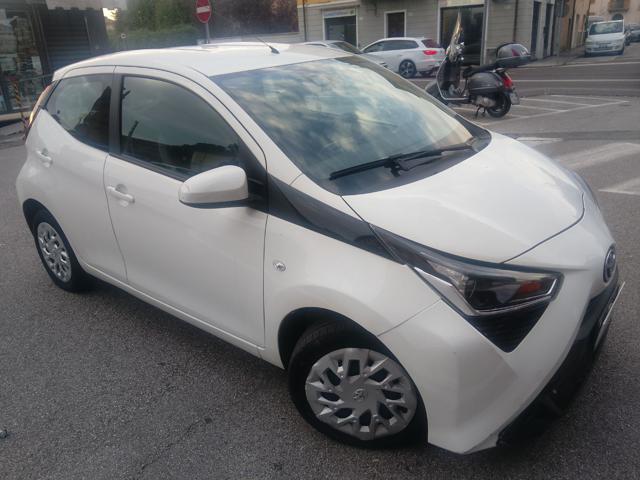 TOYOTA Aygo usata, con ABS