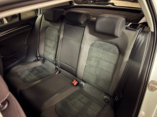 VOLKSWAGEN Golf usata, con Chiusura centralizzata