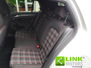 VOLKSWAGEN Golf GTI usata, con Autoradio