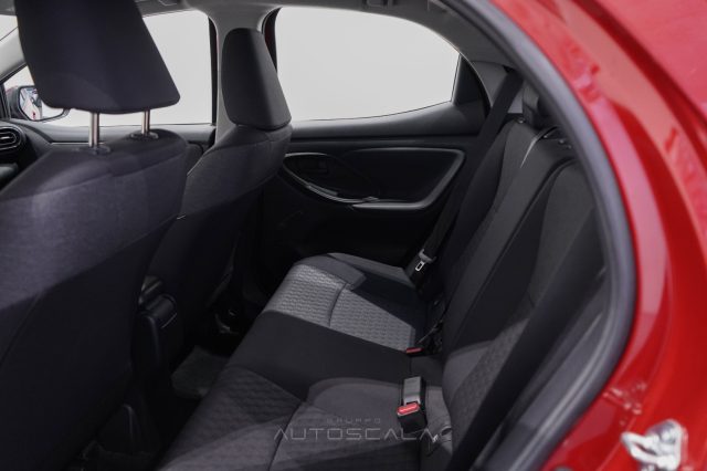 TOYOTA Yaris usata, con Bluetooth